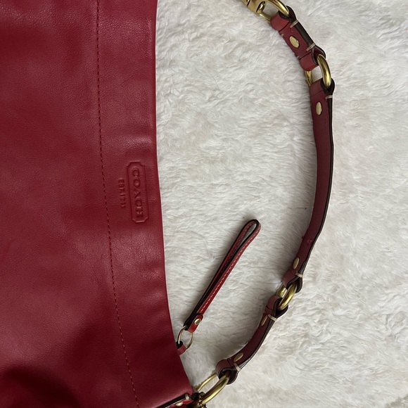 Coach Burgundy Leather Shoulder Bag - Picture 3 of 7